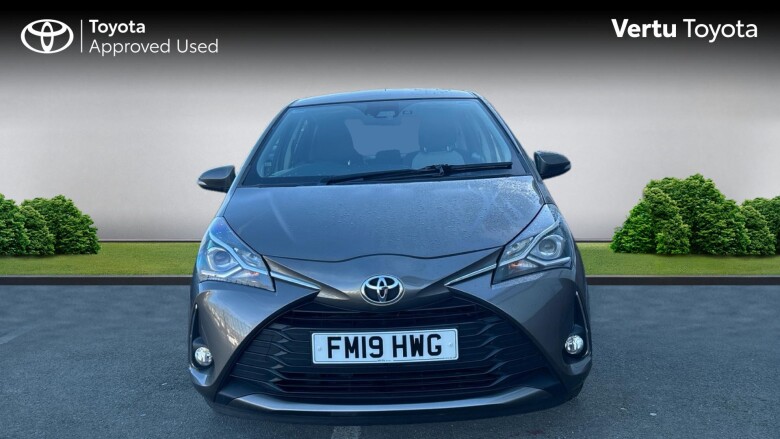 Toyota Yaris 1.5 VVT-i Icon Tech 5dr Petrol Hatchback